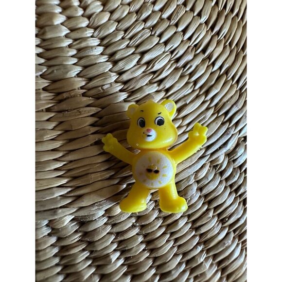 Care Bears 5 inch Interactive Figure Funshine Bear - Picture 1 of 8